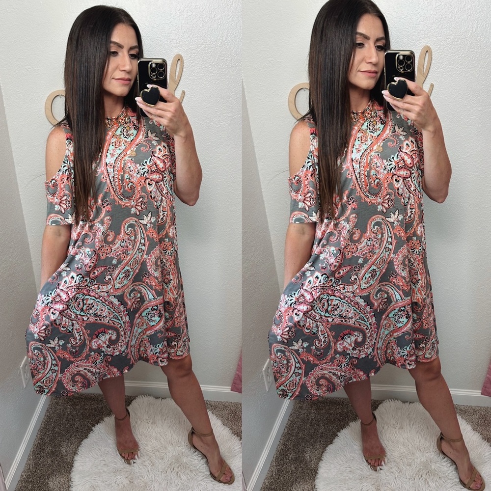James C Summer Chic grey and pink paisley cold shoulder Flowy dress size Large